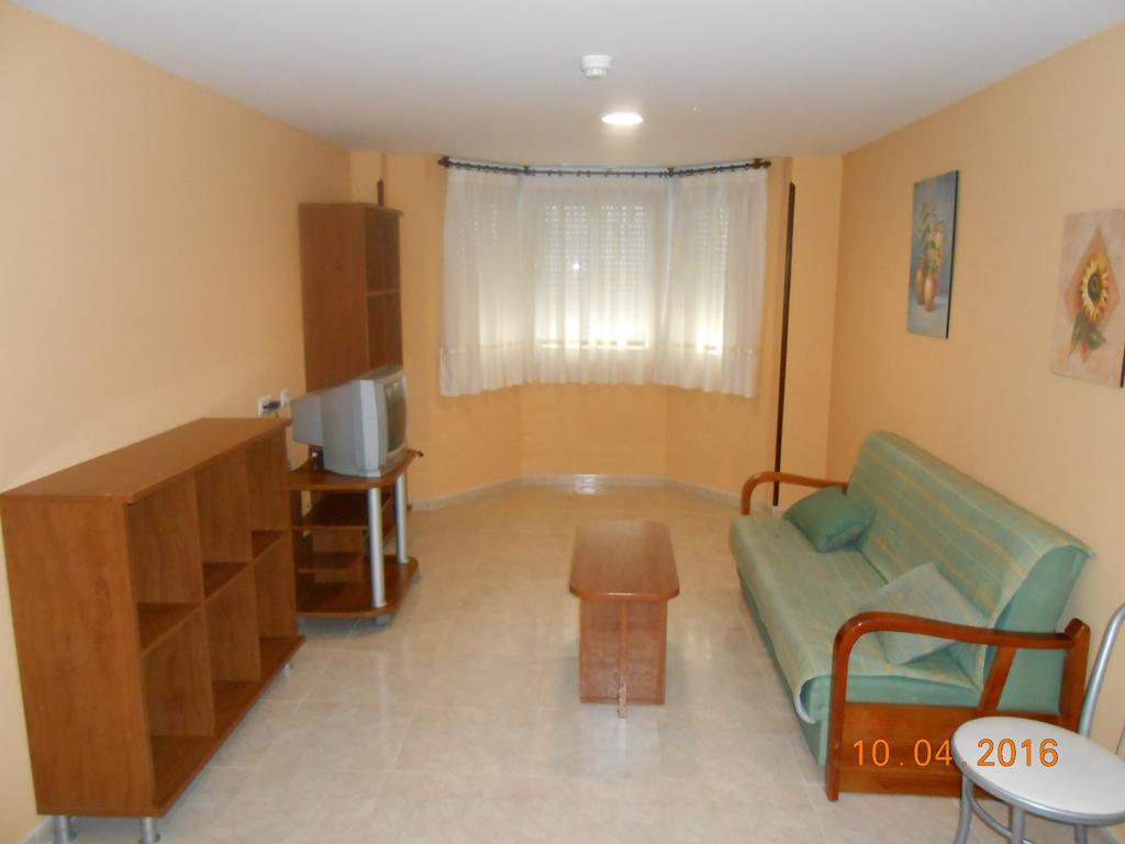 Apartahotel Los Hermanos Ocaña Buitenkant foto