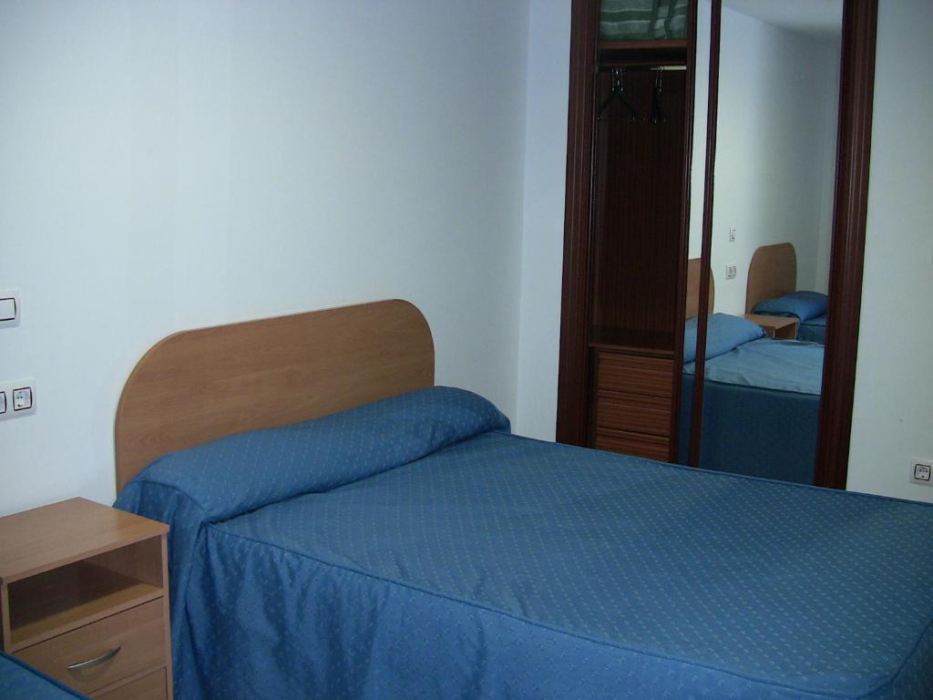 Apartahotel Los Hermanos Ocaña Kamer foto